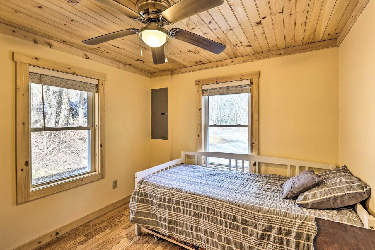 Quaint Appalachian Getaway About 2 Mi To Boone! Exterior photo